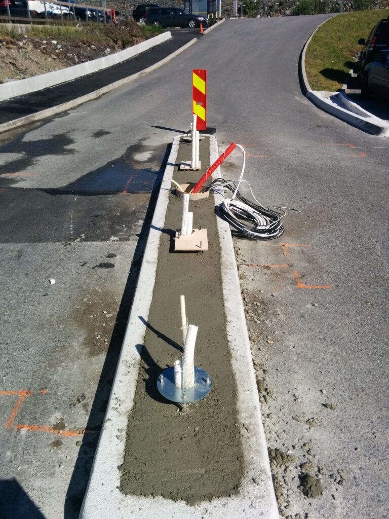 Wiring for a barrier gate.